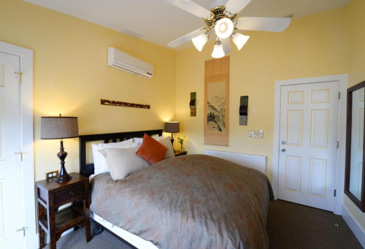 Briar Rose Bed & Breakfast Boulder Room photo