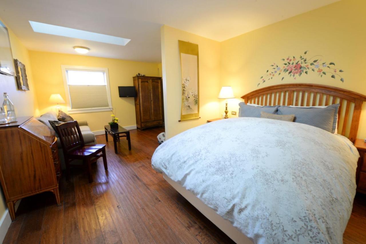 Briar Rose Bed & Breakfast Boulder Room photo